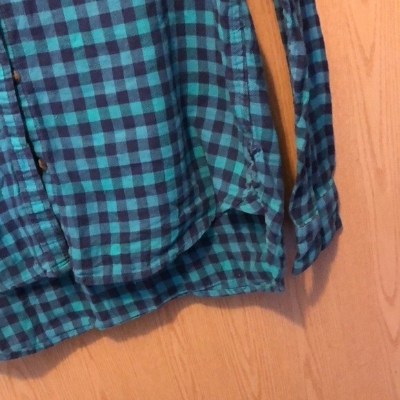 American eagle green and blue checkered button up size large - Picture 5 of 7